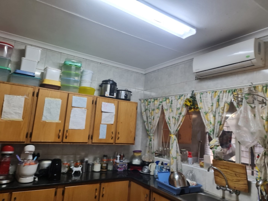 3 Bedroom Property for Sale in Protea Park North West